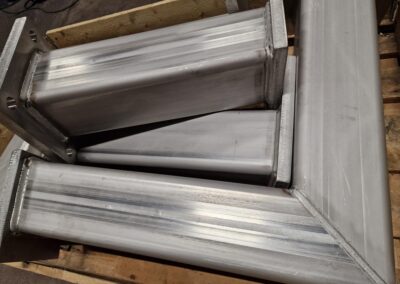 Hapotettuja kannakkeita