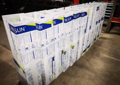 Särmättyjä polykarbonaatti levyjä