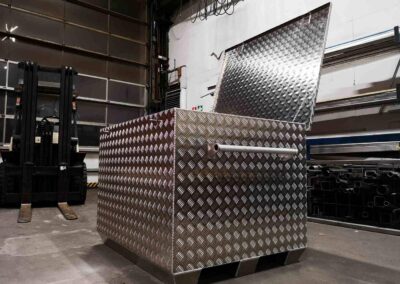 Alumiininen säilytyslaatikko